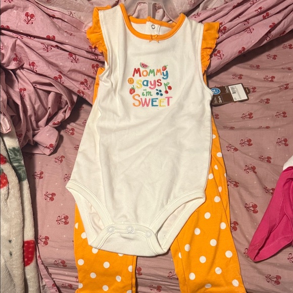 Carter's Other - CARTERS Orange & White Kids 2Piece set 24months/2T NWT ADORABLE 🥰